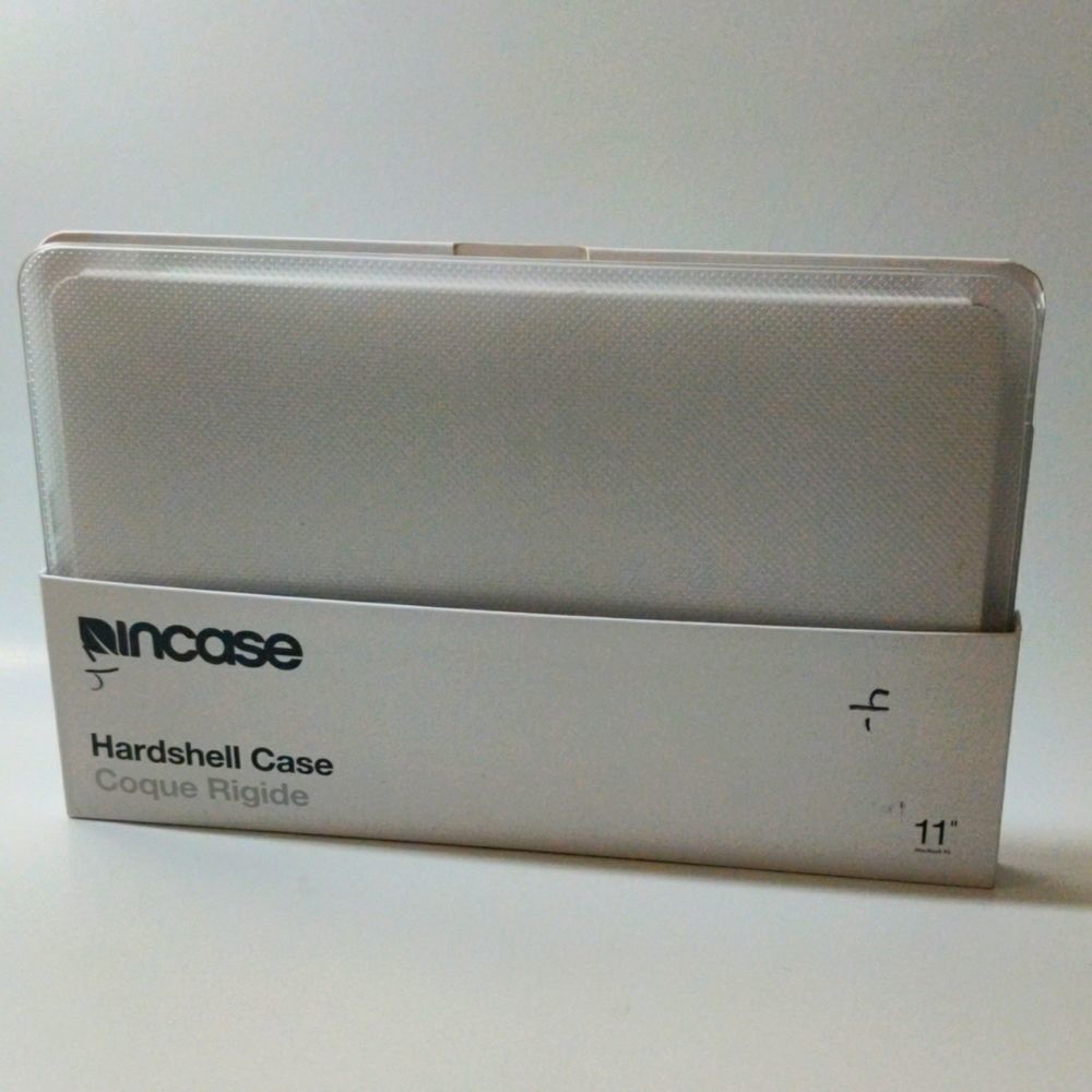 INCASE hardshell case MacBook Air 11"‎